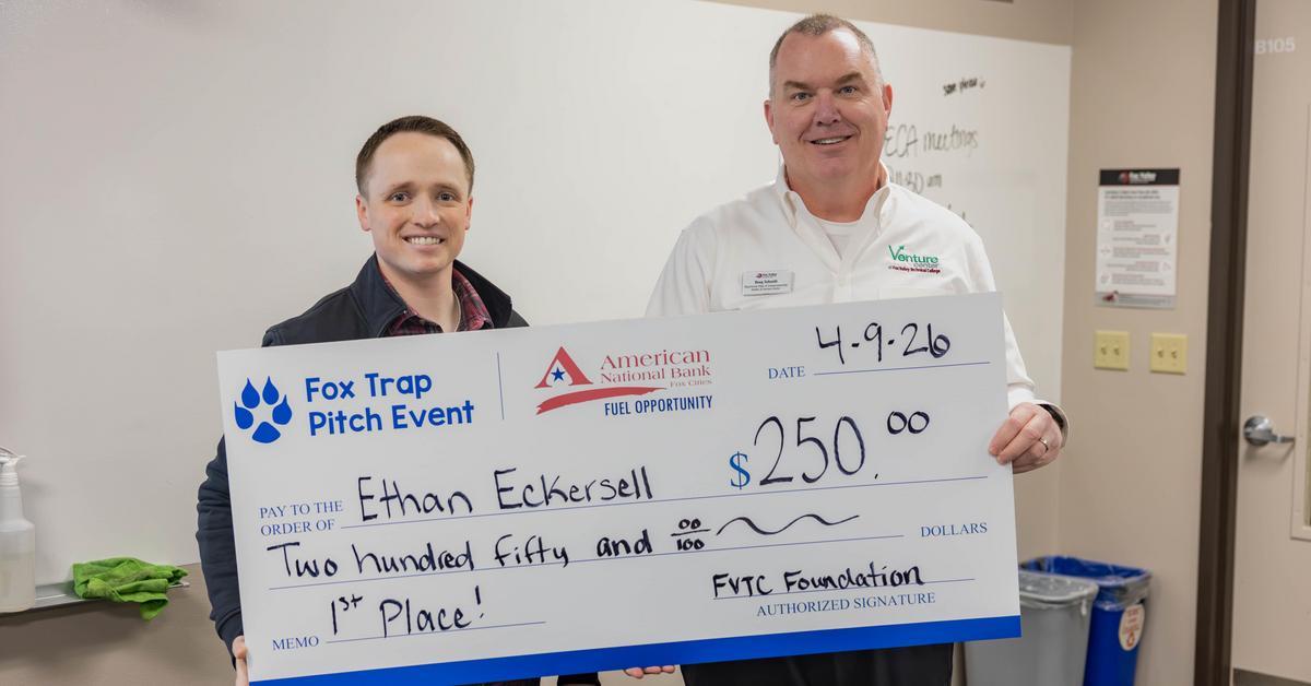 Students competing in the Fox Trap Pitch Event at FVTC.